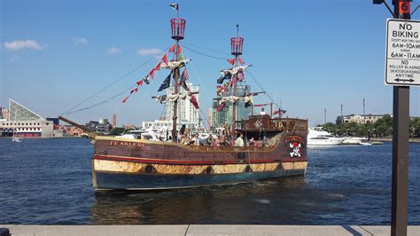 baltimore harbor pirate ship cruise
